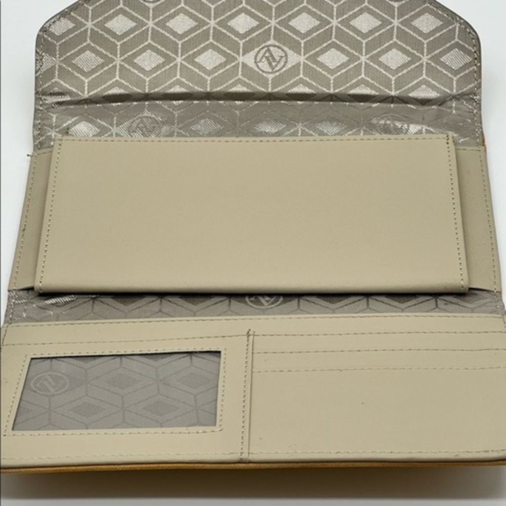 Adrienne Vittadini vegan tan faux suede wallet